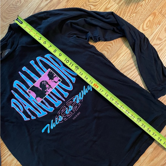 PARAMORE Tour Merch, Long Sleeve Shirt, 2023 Tour This Is Why - Picture 2 of 6